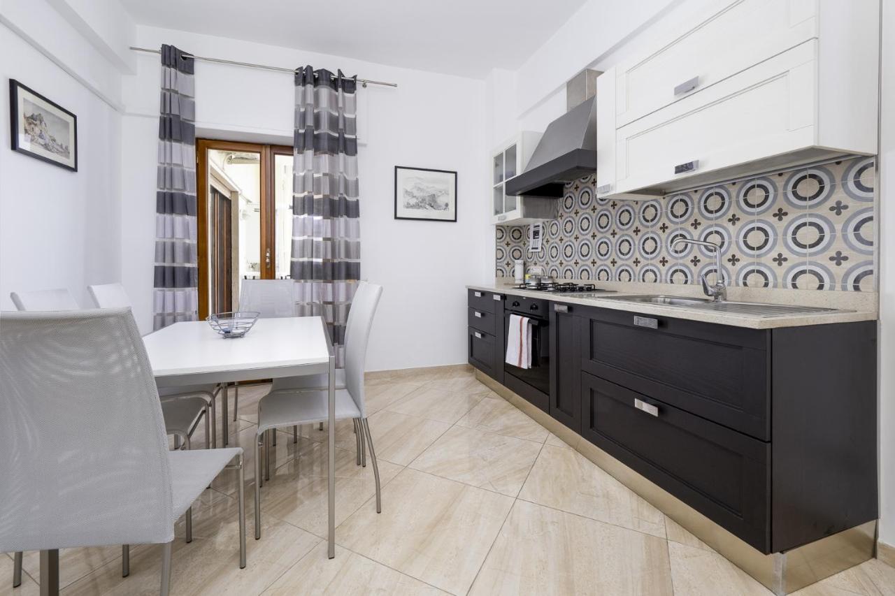 Parsano - De Vivo Realty * Península Sorrentina