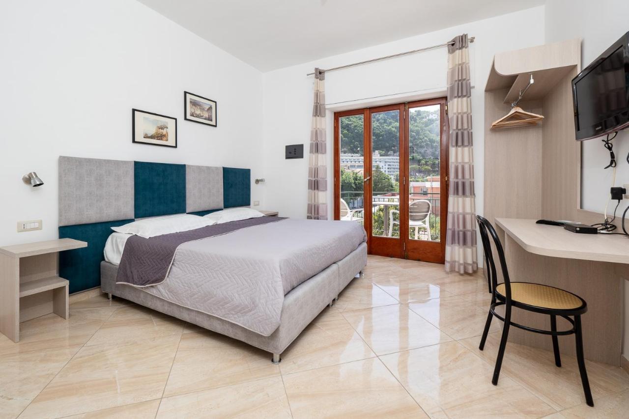 Parsano - De Vivo Realty Appartement *